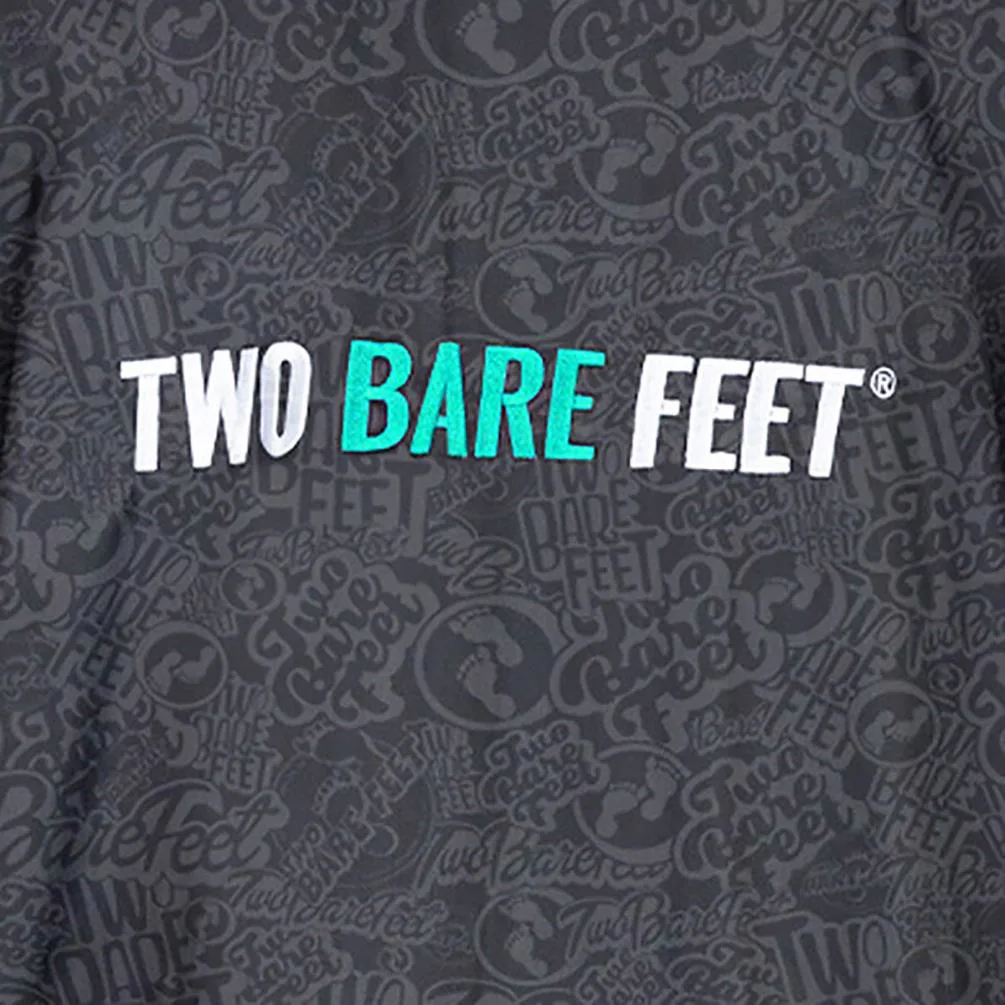 Two Bare Feet Weatherproof Classic Print 3 / 4 Sleeve Changing Robe - Black / Teal Extra Image 3