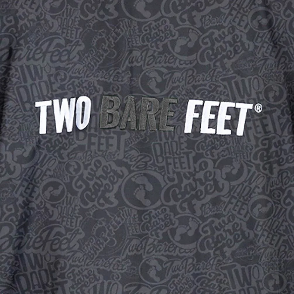 Two Bare Feet Kids Weatherproof Classic Print Changing Robe - Black / Charcoal Extra Image 3
